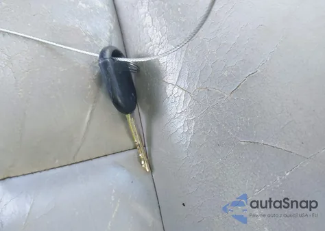 2007 Mercury Grand Marquis Ls из США, поврежденный, VIN 2MEFM75V47X617097